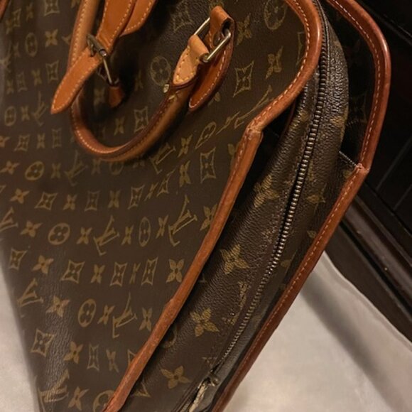 Louis Vuitton Monogram Rivoli Soft Briefcase - Picture 13 of 15